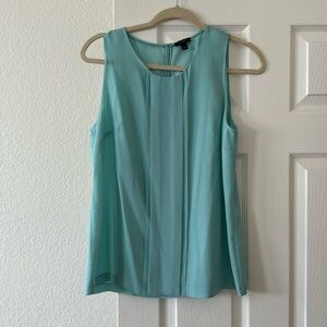 Ann Taylor Light Blue Sleeveless Blouse Size 8
